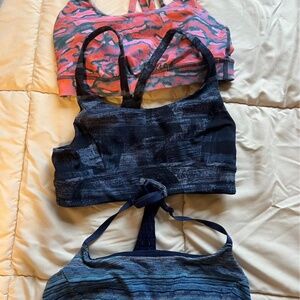 Lululemon sports bras